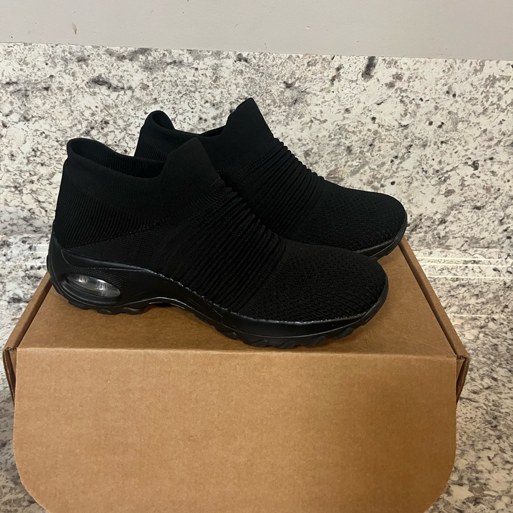 Black Women's Slip-On Sneakers